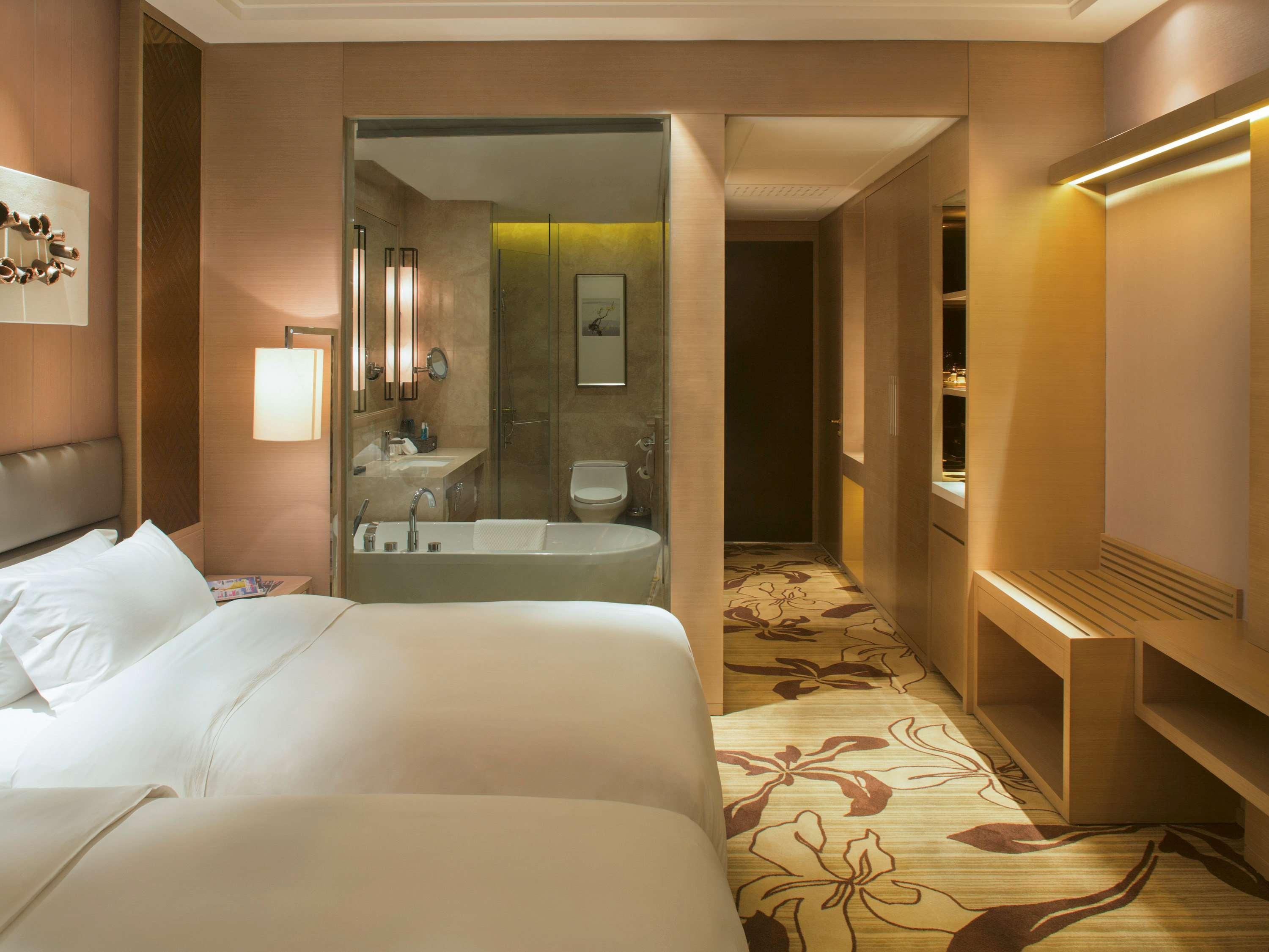 Movenpick Hotel Enshi Exterior photo
